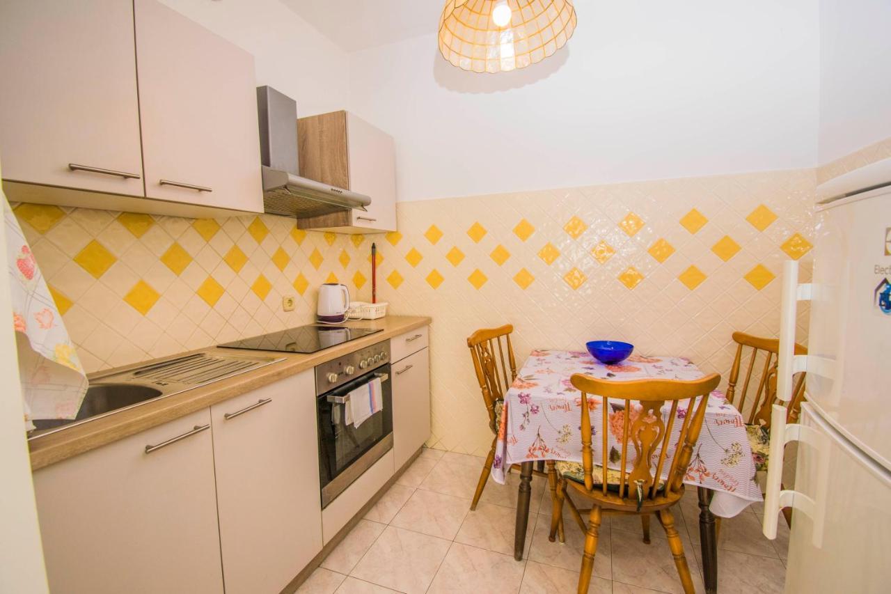 מטולי Apartments Anita Near Opatija With Private Parking מראה חיצוני תמונה